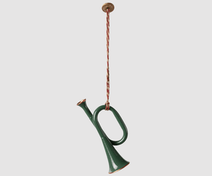 Hovedbilde Maileg juletrepynt Trompet m&oslash;rk gr&oslash;nn