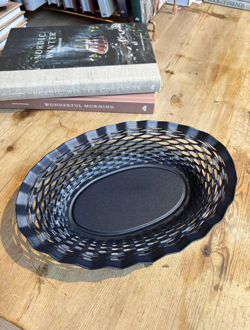 Hovedbilde Brødkurv oval liten mørkeblå